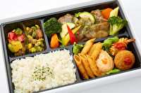 じっくり煮込んだ鶏もも肉の赤ワイン煮込みBOX