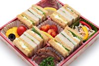 華美サンド 縁(えにし)(パストラミビーフ&パンプキンサラダ&15種サラダ&合鴨スモーク&プリプリシュリンプ)